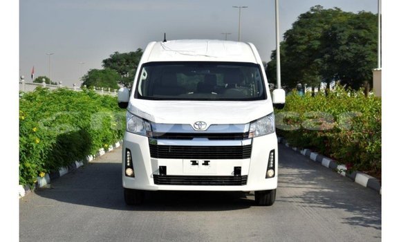 Buy Import Toyota Hiace White Car in Import - Dubai in Attapeu Province Buy Import Toyota Hiace White Car in Import - Dubai in Attapeu Province