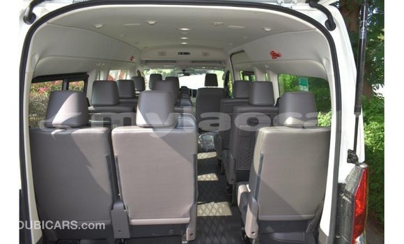 Buy Import Toyota Hiace White Car in Import - Dubai in Attapeu Province Buy Import Toyota Hiace White Car in Import - Dubai in Attapeu Province