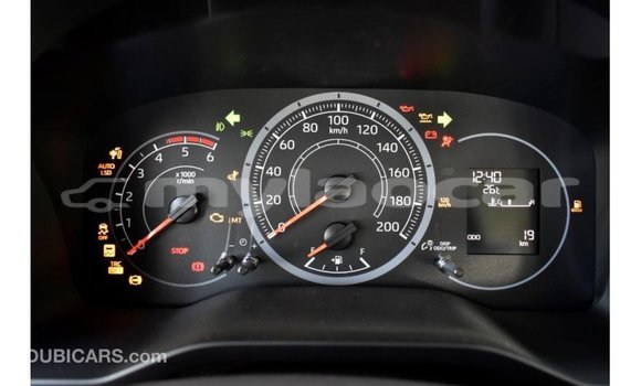 Buy Import Toyota Hiace White Car in Import - Dubai in Attapeu Province Buy Import Toyota Hiace White Car in Import - Dubai in Attapeu Province