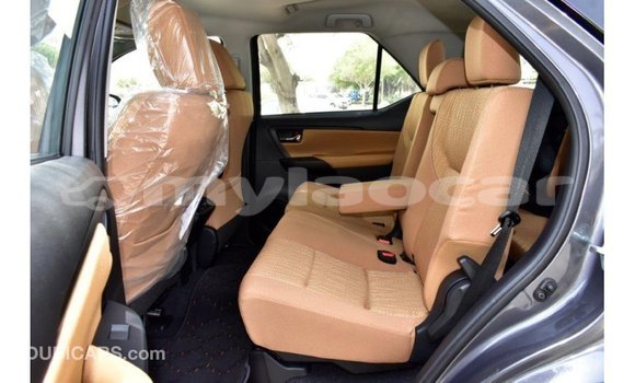Buy Import Toyota Fortuner Other Car in Import - Dubai in Attapeu Province Buy Import Toyota Fortuner Other Car in Import - Dubai in Attapeu Province