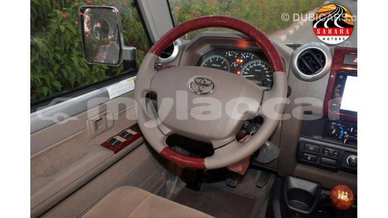 Big with watermark toyota land cruiser attapeu province import dubai 2048