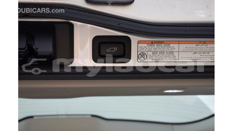 Big with watermark toyota land cruiser attapeu province import dubai 2049