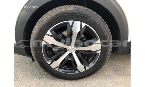 Buy Import Peugeot 5008 White Car in Import - Dubai in Attapeu Province Buy Import Peugeot 5008 White Car in Import - Dubai in Attapeu Province