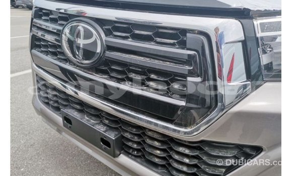 Buy Import Toyota Hilux Other Car in Import - Dubai in Attapeu Province Buy Import Toyota Hilux Other Car in Import - Dubai in Attapeu Province