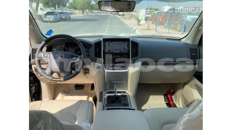 Big with watermark toyota land cruiser attapeu province import dubai 2062