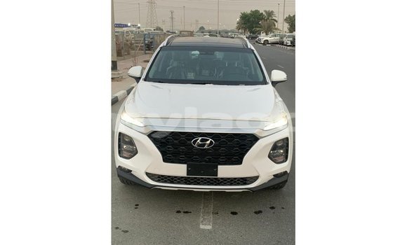 Buy Import Hyundai Santa Fe White Car in Import - Dubai in Attapeu Province Buy Import Hyundai Santa Fe White Car in Import - Dubai in Attapeu Province