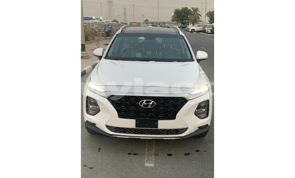 Buy Import Hyundai Santa Fe White Car in Import - Dubai in Attapeu Province Buy Import Hyundai Santa Fe White Car in Import - Dubai in Attapeu Province