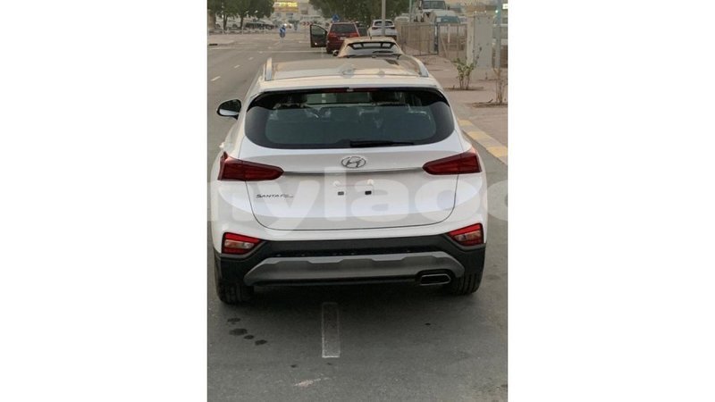 Big with watermark hyundai santa fe attapeu province import dubai 2073
