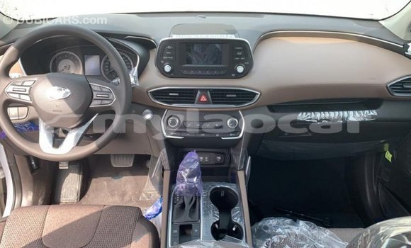 Buy Import Hyundai Santa Fe White Car in Import - Dubai in Attapeu Province Buy Import Hyundai Santa Fe White Car in Import - Dubai in Attapeu Province