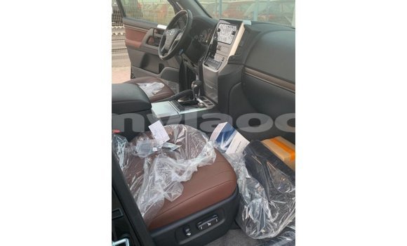 Buy Import Toyota Land Cruiser Black Car in Import - Dubai in Attapeu Province Buy Import Toyota Land Cruiser Black Car in Import - Dubai in Attapeu Province