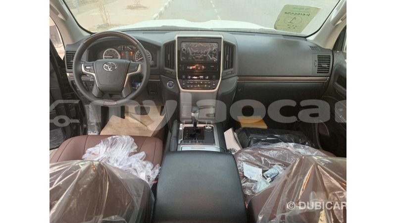 Big with watermark toyota land cruiser attapeu province import dubai 2075