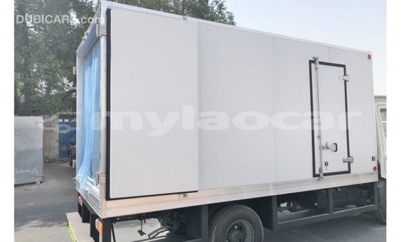Buy Import Hino 300 Series White Truck in Import - Dubai in Attapeu Province Buy Import Hino 300 Series White Truck in Import - Dubai in Attapeu Province
