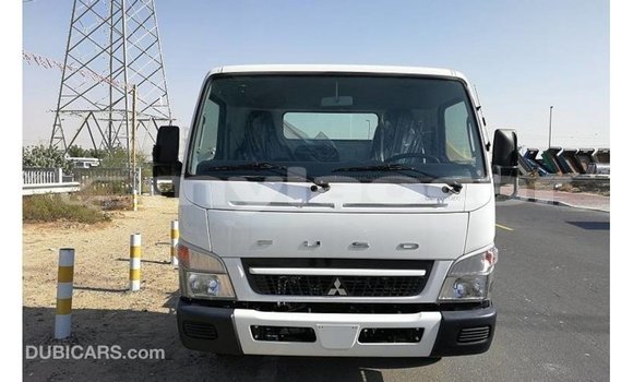 Buy Import Mitsubishi Carisma White Car in Import - Dubai in Attapeu Province Buy Import Mitsubishi Carisma White Car in Import - Dubai in Attapeu Province