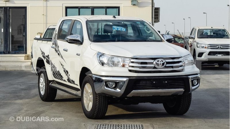 Big with watermark toyota hilux attapeu province import dubai 2085