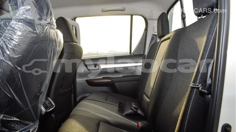 Big with watermark toyota hilux attapeu province import dubai 2085