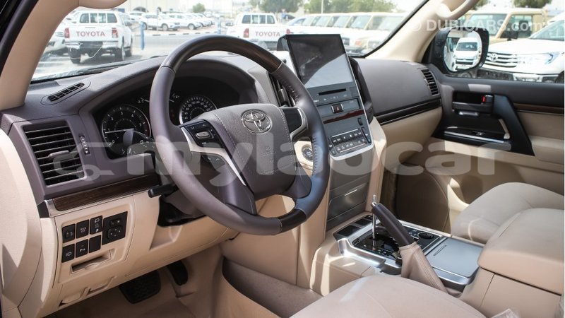 Big with watermark toyota land cruiser attapeu province import dubai 2086