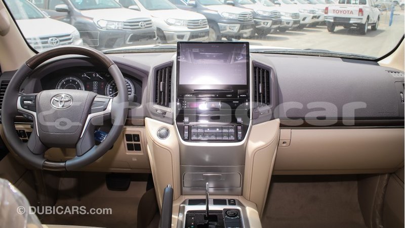 Big with watermark toyota land cruiser attapeu province import dubai 2086