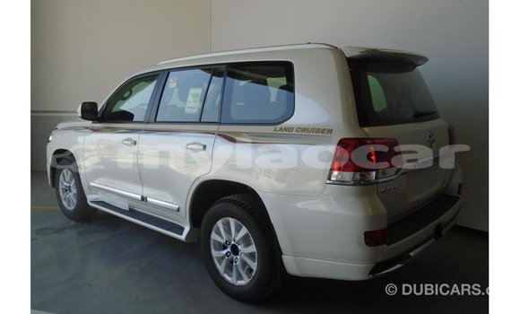 Buy Import Toyota Land Cruiser Other Car in Import - Dubai in Attapeu Province Buy Import Toyota Land Cruiser Other Car in Import - Dubai in Attapeu Province