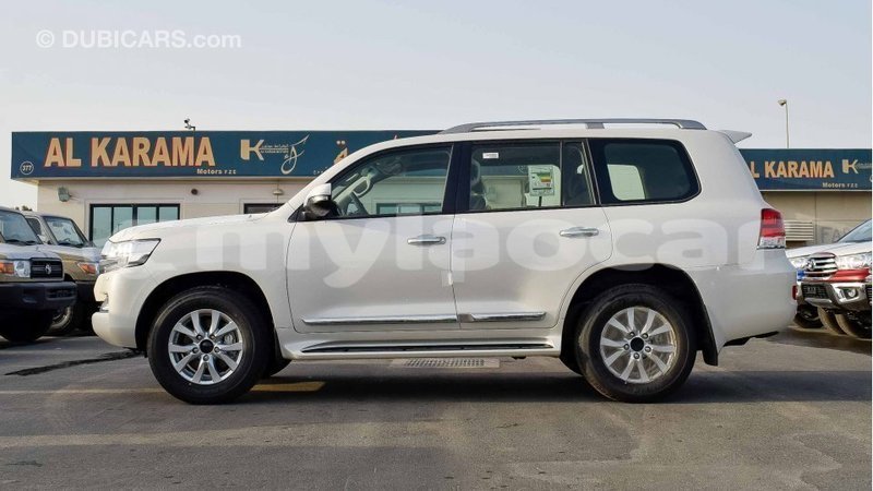 Big with watermark toyota land cruiser attapeu province import dubai 2089