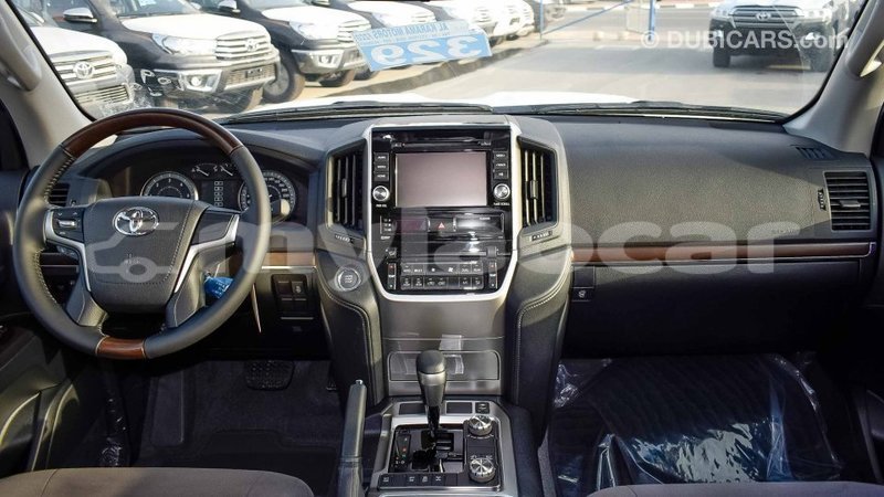 Big with watermark toyota land cruiser attapeu province import dubai 2089