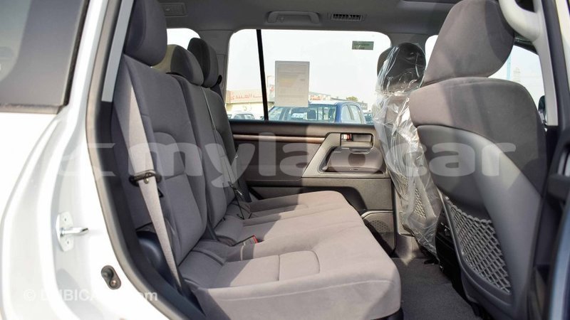 Big with watermark toyota land cruiser attapeu province import dubai 2089