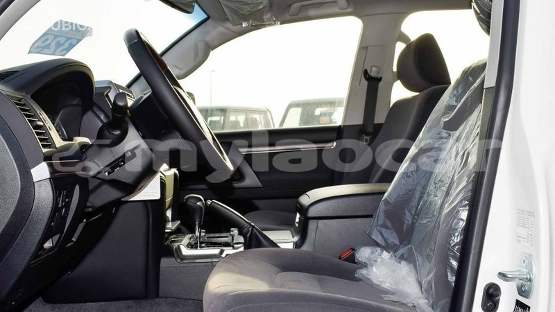 Big with watermark toyota land cruiser attapeu province import dubai 2089