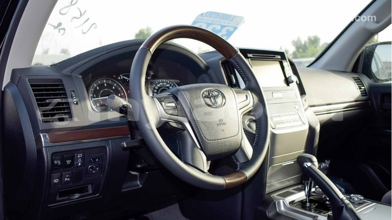 Big with watermark toyota land cruiser attapeu province import dubai 2090