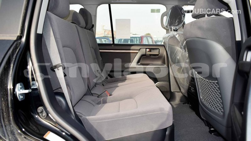 Big with watermark toyota land cruiser attapeu province import dubai 2090