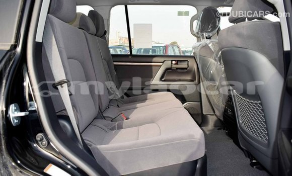 Buy Import Toyota Land Cruiser Black Car in Import - Dubai in Attapeu Province Buy Import Toyota Land Cruiser Black Car in Import - Dubai in Attapeu Province