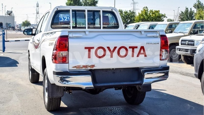 Big with watermark toyota hilux attapeu province import dubai 2092