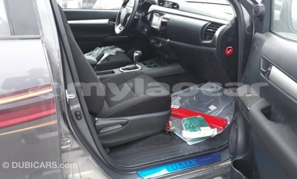 Buy Import Toyota Hilux Other Car in Import - Dubai in Attapeu Province Buy Import Toyota Hilux Other Car in Import - Dubai in Attapeu Province
