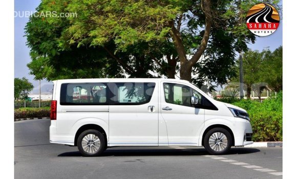 Buy Import Toyota Granvia White Car in Import - Dubai in Attapeu Province Buy Import Toyota Granvia White Car in Import - Dubai in Attapeu Province