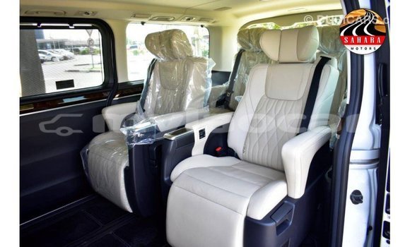 Buy Import Toyota Granvia White Car in Import - Dubai in Attapeu Province Buy Import Toyota Granvia White Car in Import - Dubai in Attapeu Province
