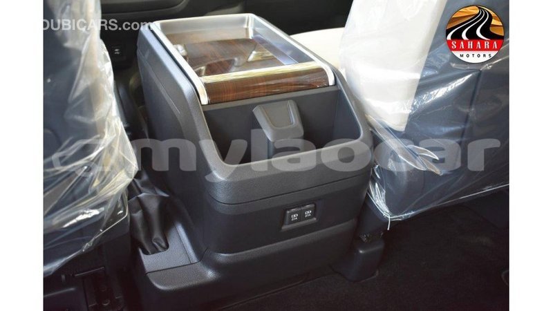 Big with watermark toyota granvia attapeu province import dubai 2098