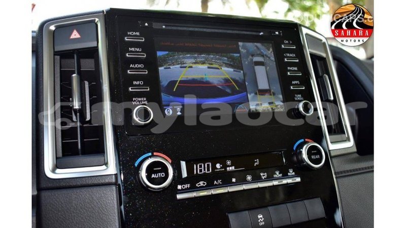 Big with watermark toyota granvia attapeu province import dubai 2098