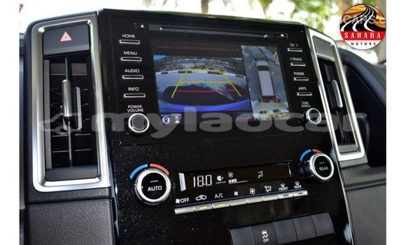 Buy Import Toyota Granvia White Car in Import - Dubai in Attapeu Province Buy Import Toyota Granvia White Car in Import - Dubai in Attapeu Province