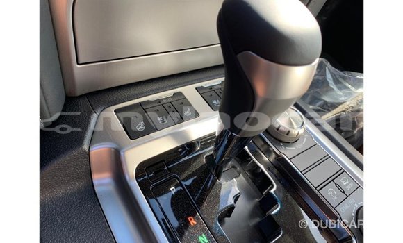 Buy Import Toyota Land Cruiser White Car in Import - Dubai in Attapeu Province Buy Import Toyota Land Cruiser White Car in Import - Dubai in Attapeu Province