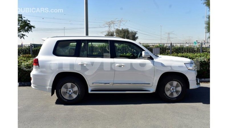 Big with watermark toyota land cruiser attapeu province import dubai 2105