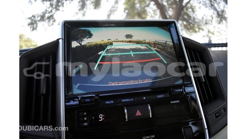 Big with watermark toyota land cruiser attapeu province import dubai 2105