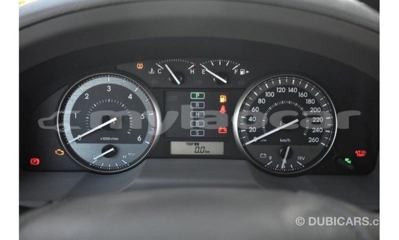 Buy Import Toyota Land Cruiser White Car in Import - Dubai in Attapeu Province Buy Import Toyota Land Cruiser White Car in Import - Dubai in Attapeu Province