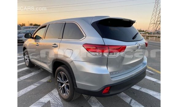 Buy Import Toyota Highlander Other Car in Import - Dubai in Attapeu Province Buy Import Toyota Highlander Other Car in Import - Dubai in Attapeu Province