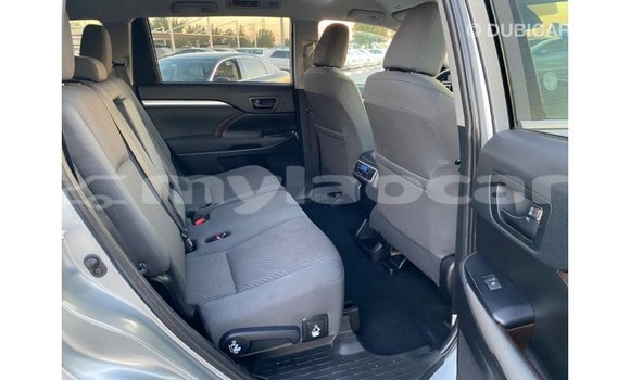 Buy Import Toyota Highlander Other Car in Import - Dubai in Attapeu Province Buy Import Toyota Highlander Other Car in Import - Dubai in Attapeu Province