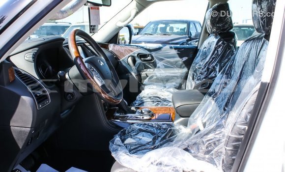 Buy Import Infiniti Q White Car in Import - Dubai in Attapeu Province Buy Import Infiniti Q White Car in Import - Dubai in Attapeu Province