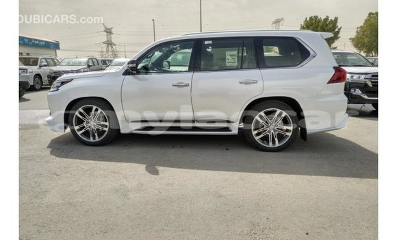 ຊື້ ການ ນຳ ເຂົ້າ Lexus LX White ລົດ ໃນ Import - Dubai ໃນ Attapeu Province ຊື້ ການ ນຳ ເຂົ້າ Lexus LX White ລົດ ໃນ Import - Dubai ໃນ Attapeu Province