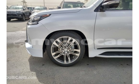 ຊື້ ການ ນຳ ເຂົ້າ Lexus LX White ລົດ ໃນ Import - Dubai ໃນ Attapeu Province ຊື້ ການ ນຳ ເຂົ້າ Lexus LX White ລົດ ໃນ Import - Dubai ໃນ Attapeu Province