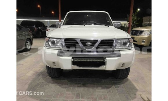 Buy Import Nissan Patrol White Car in Import - Dubai in Attapeu Province Buy Import Nissan Patrol White Car in Import - Dubai in Attapeu Province