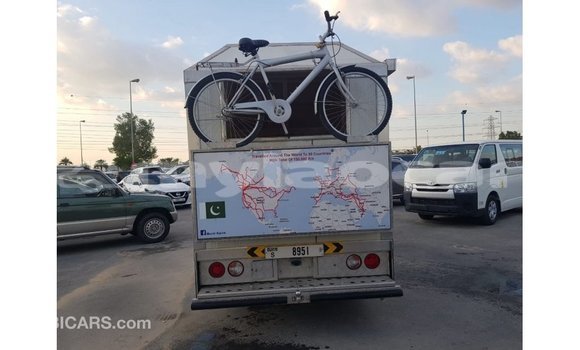 ຊື້ ການ ນຳ ເຂົ້າ Kia Rio White ລົດ ໃນ Import - Dubai ໃນ Attapeu Province ຊື້ ການ ນຳ ເຂົ້າ Kia Rio White ລົດ ໃນ Import - Dubai ໃນ Attapeu Province