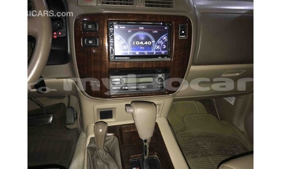 Buy Import Nissan Patrol White Car in Import - Dubai in Attapeu Province Buy Import Nissan Patrol White Car in Import - Dubai in Attapeu Province