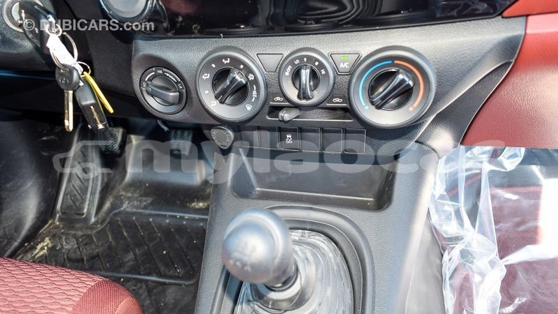 Big with watermark toyota hilux attapeu province import dubai 2135