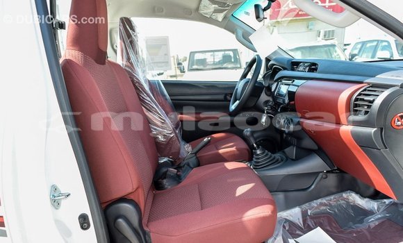 Buy Import Toyota Hilux White Car in Import - Dubai in Attapeu Province Buy Import Toyota Hilux White Car in Import - Dubai in Attapeu Province